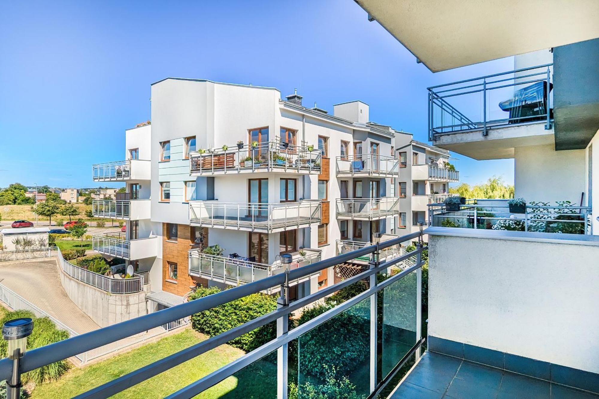 Jasny & Przestronny Apartament Z Balkonem I Parkingiem By Rent Like Home Gdynia Exterior foto